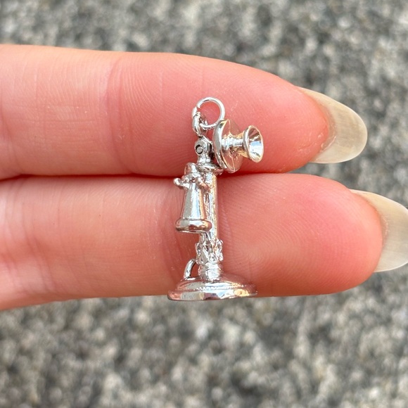 Vintage Sterling Candlestick Telephone Charm / Pendant - Picture 3 of 6
